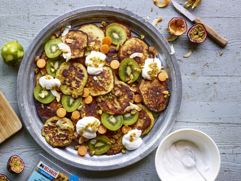 Kleurrijke blinis 